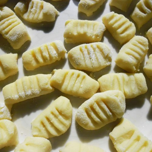 La Tradizione della Sagra degli Gnocchi a Pozzaglia Sabina: Storia, Territorio e Gastronomia
