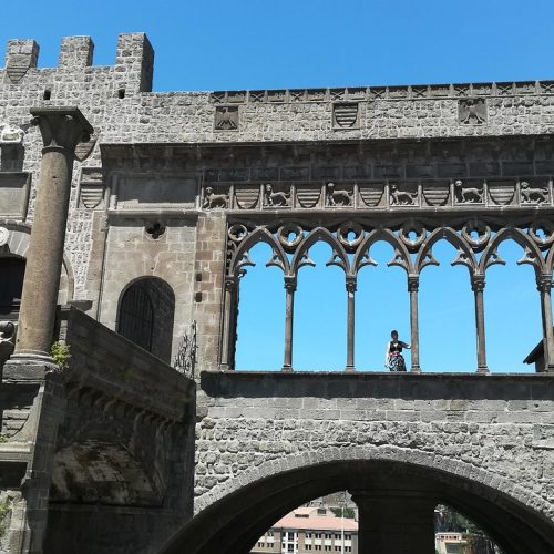 Viterbo: L’Anima di Pietra e il Respiro dei Papi