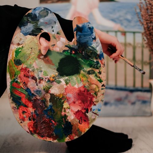 Tuscania Art Lab, il centro storico si trasforma in un laboratorio d’arte a cielo aperto